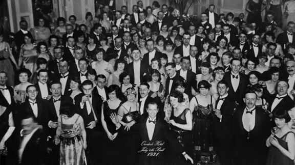 Uncovering the Origins of ‘The Shining’s Infamous July 4 Photo